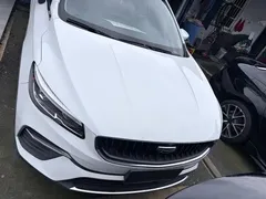 2021 Geely Emgrand S 1.4T CVT Luxury, белый — фото 2