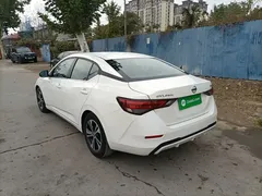 2021 Nissan Sylphy 1.6L XL CVT, белый — фото 5