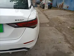 2021 Nissan Sylphy 1.6L XL CVT, белый — фото 8