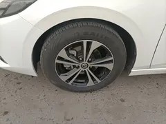 2021 Nissan Sylphy 1.6L XL CVT, белый — фото 23
