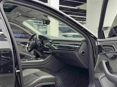 2021 Audi A8L 50 TFSI quattro Comfort, чёрный — фото 10