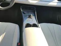 2025 BYD Seal 05 PHEV DM-i Smart Drive 55km Luxury, белый — фото 16