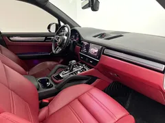 2023 Porsche Cayenne 3.0T Platinum Edition, чёрный — фото 18