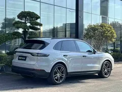 2023 Porsche Cayenne 3.0T Platinum Edition — фото 11