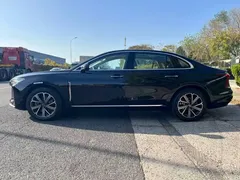 2025 Hongqi H5 PHEV 130, чёрный — фото 10