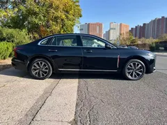 2025 Hongqi H5 PHEV 130, чёрный — фото 13