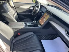 2025 Hongqi H5 PHEV 130, чёрный — фото 33