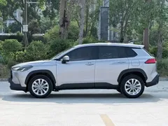 2022 Toyota Corolla Cross 2.0L Elite — фото 7