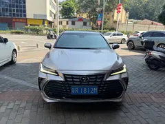 2023 Toyota Avalon 2.0L Luxury — фото 2