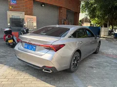 2023 Toyota Avalon 2.0L Luxury — фото 4