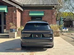 2025 Li Auto i8 Standard, чёрный — фото 5