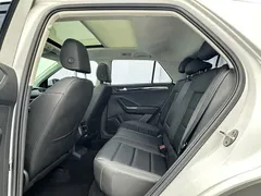 2022 Volkswagen T-Roc 280TSI DSG 2WD Comfort Plus, белый — фото 5