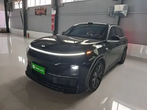 2025 Li Auto L7