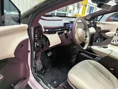 2025 Zeekr X 5 seats Long Range — фото 16