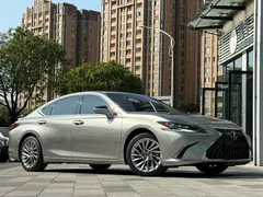 2021 Lexus ES 300h Executive — фото 3