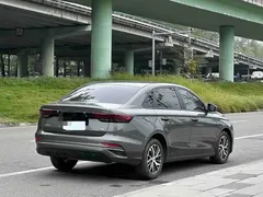 2023 Geely Emgrand 4th Gen Champion 1.5L CVT Luxury — фото 5
