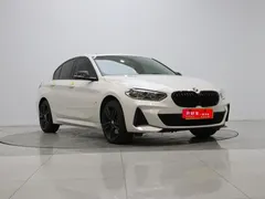 2021 BMW 1 Series 125i M Sport Night Edition, белый — фото 3