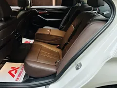 2022 BMW 5 Series 530Li Leading Luxury Package, белый — фото 16