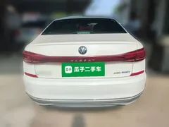 2022 Volkswagen Passat 430PHEV Luxury, белый — фото 3
