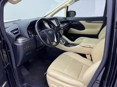 2020 Toyota Alphard Hybrid 2.5L Gold Special Edition, чёрный — фото 4