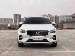 2024 Volvo XC60 4WD Luxury, белый — фото 1