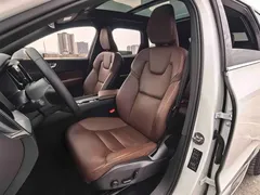 2024 Volvo XC60 4WD Luxury, белый — фото 20