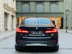 2022 BMW 5 Series 530Li xDrive M Sport Package, чёрный — фото 6