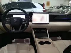 2025 BYD Qin L EV 470km Leading — фото 10