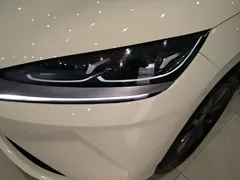 2025 BYD Qin L EV 470km Leading — фото 24