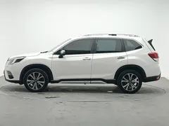2022 Subaru Forester 2.0i AWD Flagship EyeSight, белый — фото 3