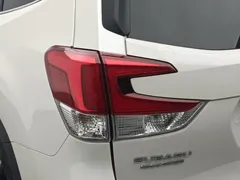2022 Subaru Forester 2.0i AWD Flagship EyeSight, белый — фото 15