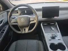2025 BYD Qin PLUS DM-i PHEV Smart Driving 55km Leading — фото 7