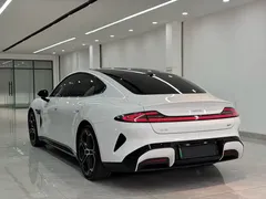 2024 Xiaomi SU7 RWD Long Range Smart Driving, белый — фото 19