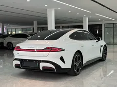 2024 Xiaomi SU7 RWD Long Range Smart Driving, белый — фото 21