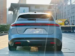 2024 Nio ET5T 75kWh Touring, синий — фото 10