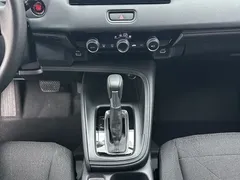 2023 Honda Vezel 1.5L CVT Elite, белый — фото 16
