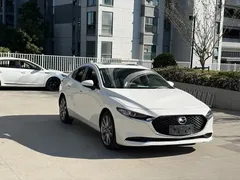 2021 Mazda 3 2.0L AT, белый — фото 3