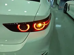 2022 Mazda 3 2.0L AT, белый — фото 8
