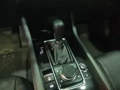 2022 Mazda 3 2.0L AT, белый — фото 14