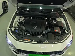 2022 Mazda 3 2.0L AT, белый — фото 20
