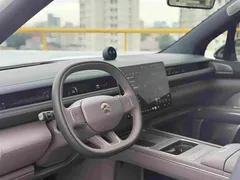 2026 Nio ES8 6-seat Executive Luxury, белый — фото 13