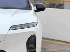 2026 Nio ES8 6-seat Executive Luxury, белый — фото 19