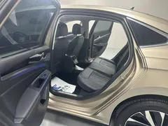 2022 Volkswagen Passat 330TSI Luxury — фото 11