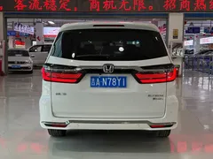 2022 Honda Elysion 2.0L e:HEV Hybrid Luxury, белый — фото 8