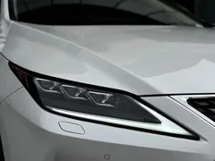 2020 Lexus RX 450h 4WD, белый — фото 4