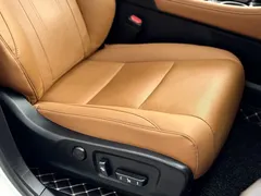 2020 Lexus RX 450h 4WD, белый — фото 17