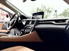 2020 Lexus RX 450h 4WD, белый — фото 19