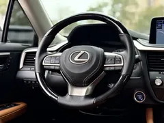 2020 Lexus RX 450h 4WD, белый — фото 22