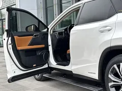 2020 Lexus RX 450h 4WD, белый — фото 29
