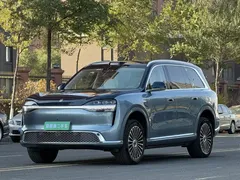 2026 Aito M9 EREV Ultra 6-seat, синий — фото 1